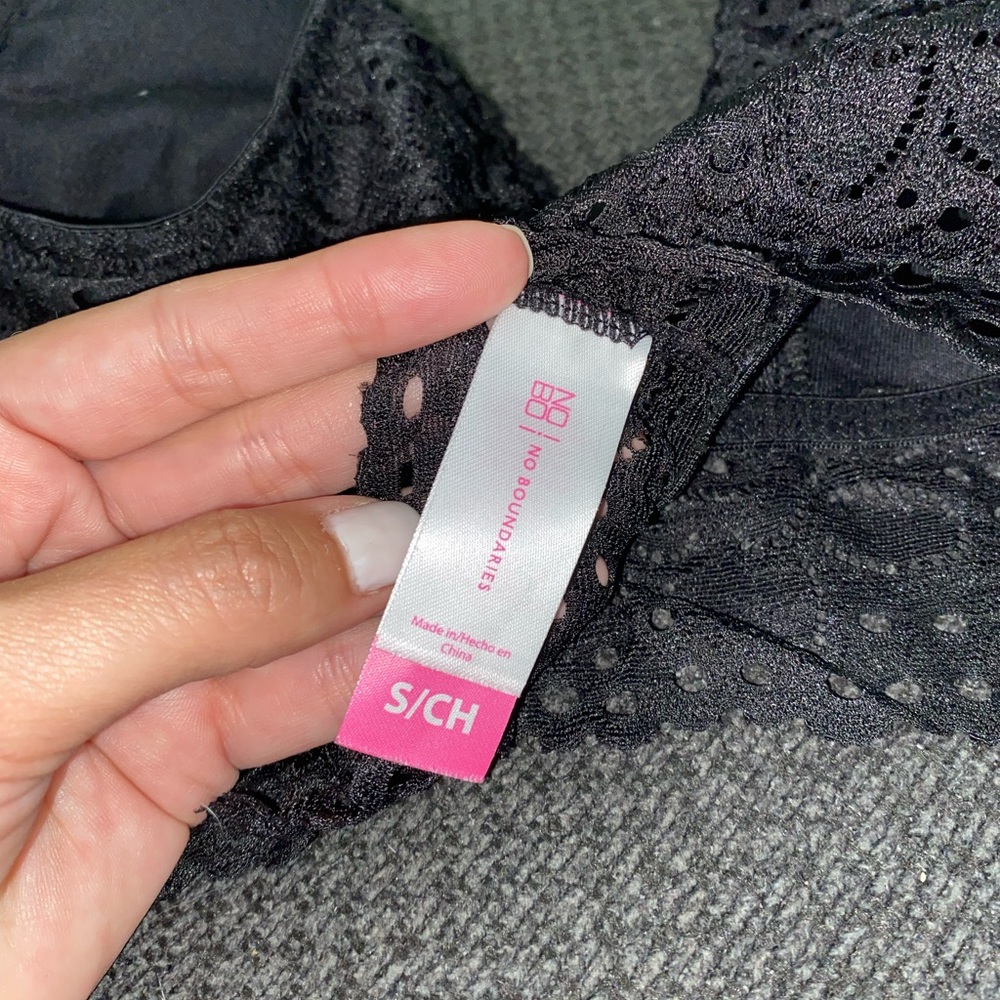 Bra Bundle - Picture 3 of 10